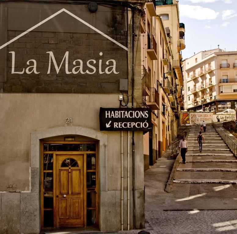 Hostal La Masia Manresa Esterno foto